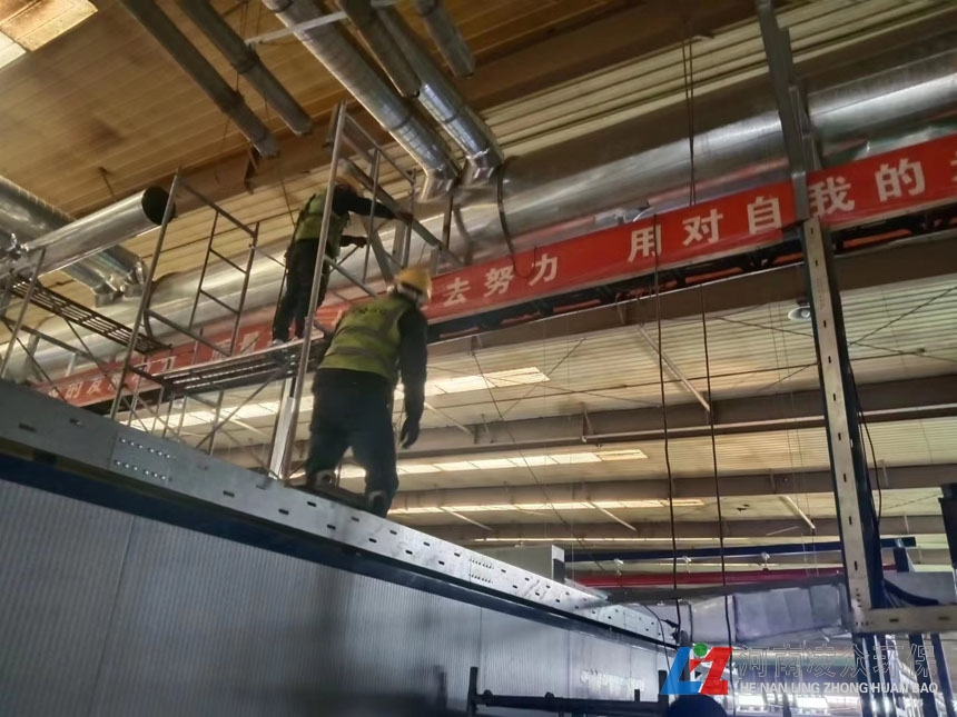 車間不鏽鋼環保管道安裝
